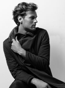 CAMERON_KRONE_OUT_KENNETHCOLEFASHION-3