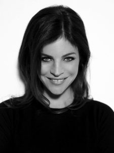 CAMERONKRONE JULIAROITFELD