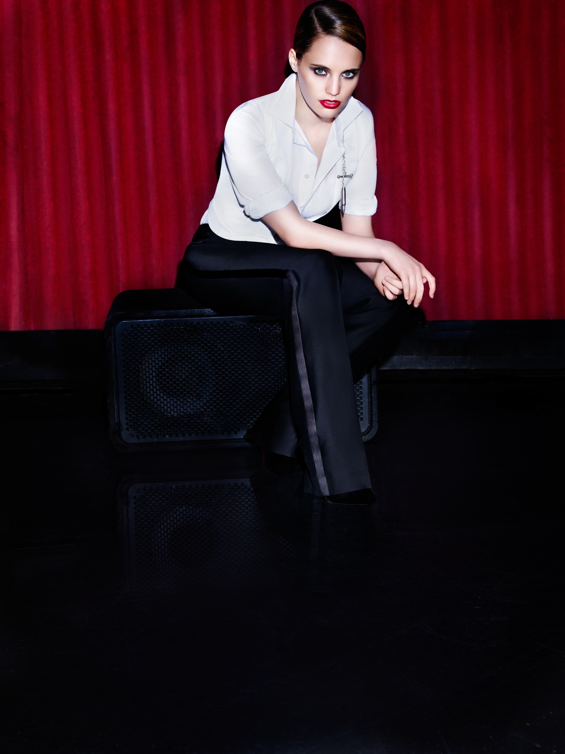 Anna Calvi, photographed by Cameron Krone