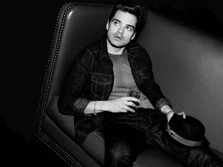 Sebastian Stan